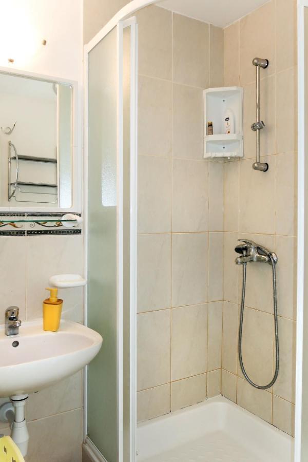 Holiday Home Garden Apartment - Brc650 By Interhome ซูมาร์ติน ภายนอก รูปภาพ