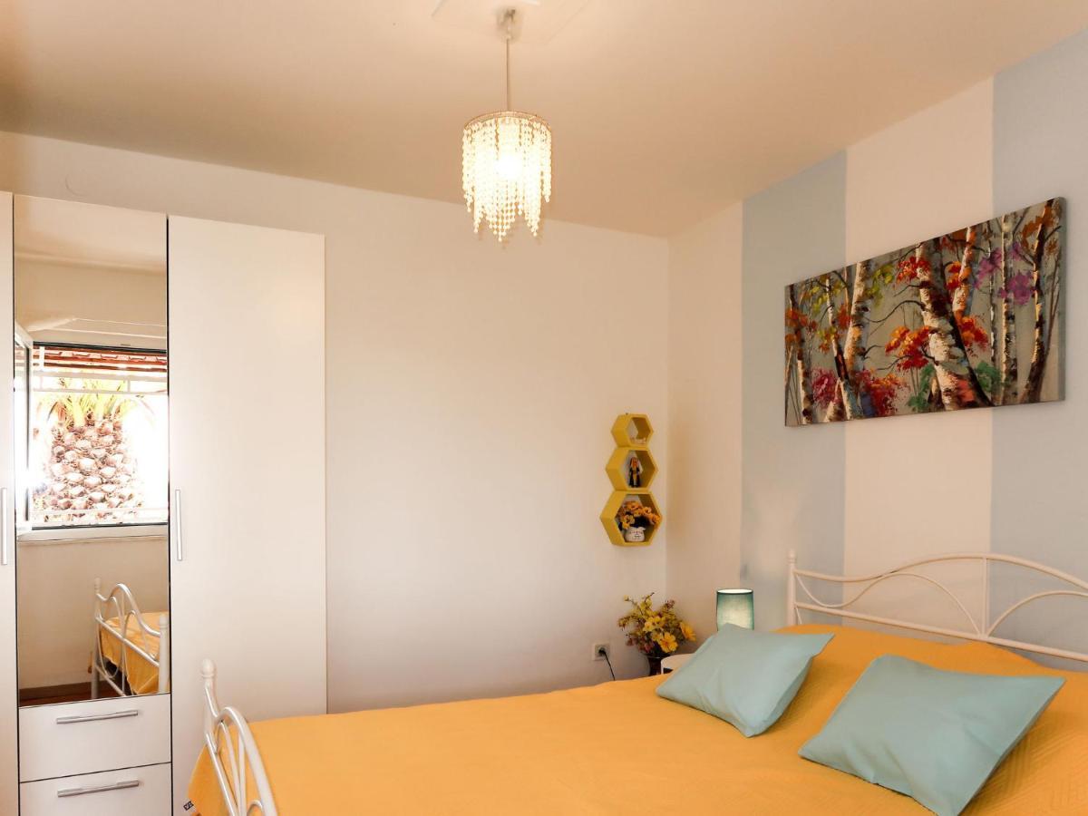 Holiday Home Garden Apartment - Brc650 By Interhome ซูมาร์ติน ภายนอก รูปภาพ